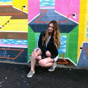 Meet your Posher, Jaye